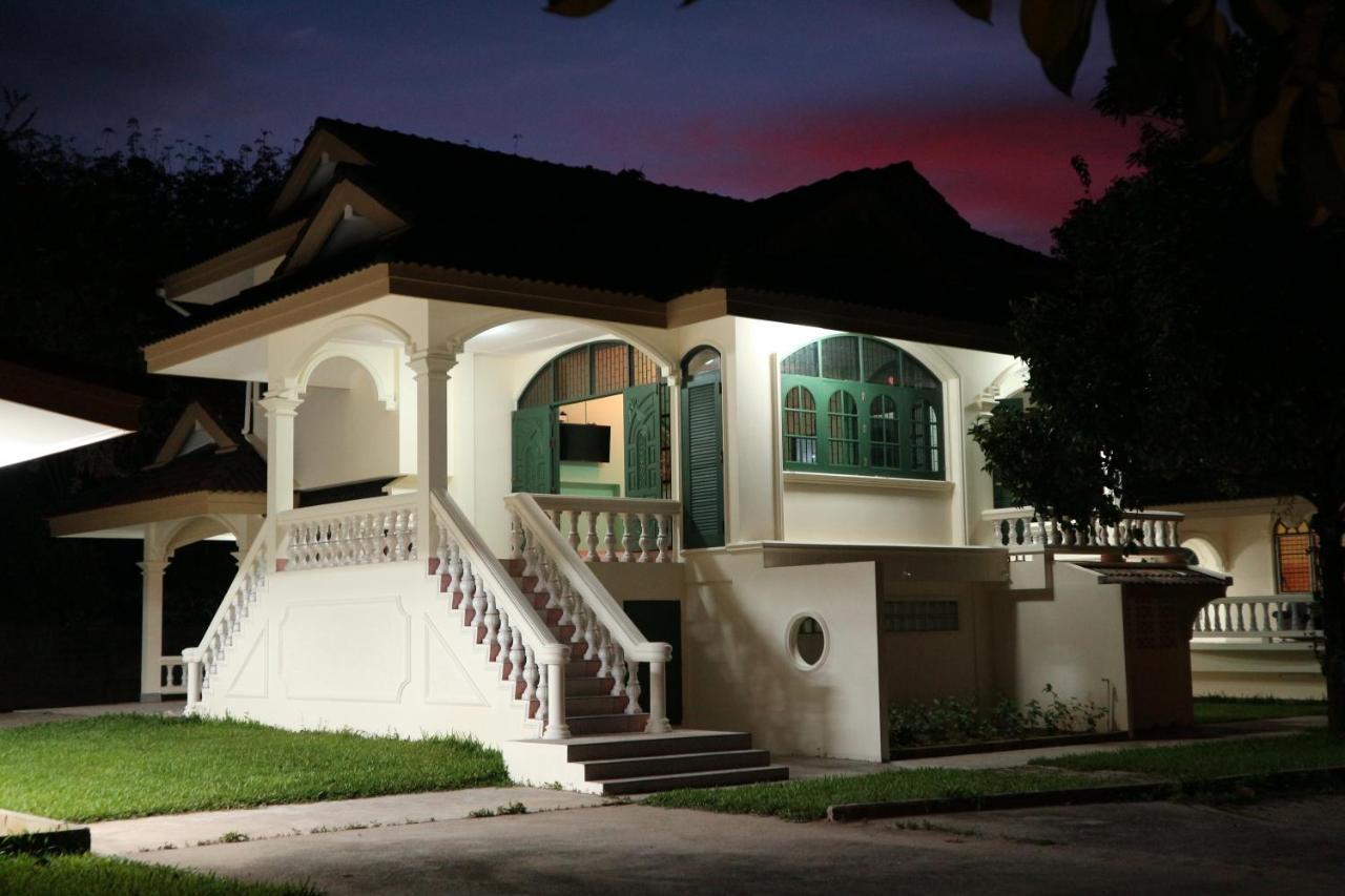Villa Bann Mangkud Khaolak à Khao Lak Extérieur photo